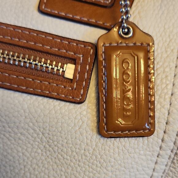 Coach Penelope Cream and Brown Shoulder Bag F14682 - Picture 8 of 16